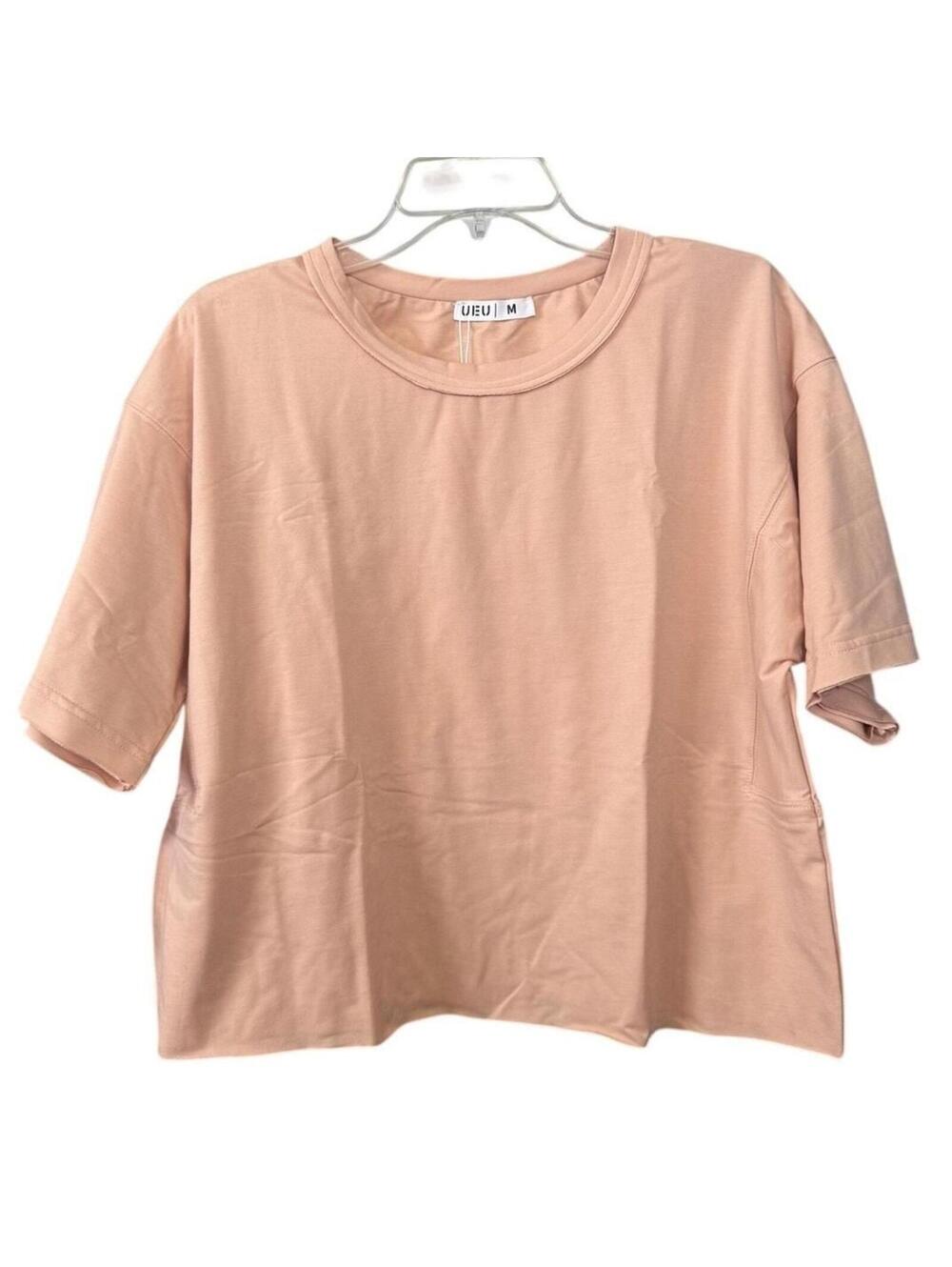 R341 NWT UEU Medium 23.5” PTP Oversized Crop Short Sleeve Tee Raw Hem R0000341